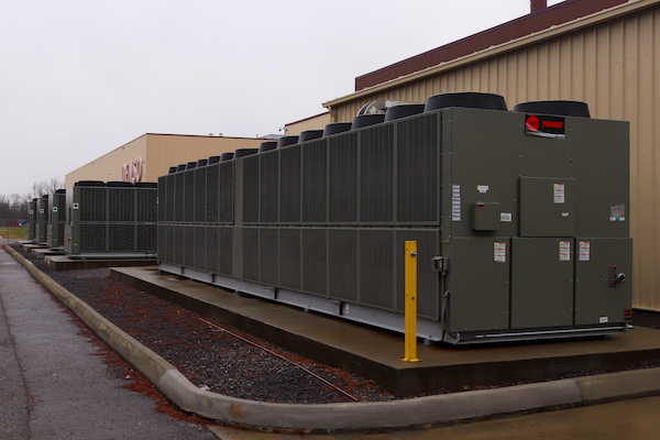 DMTN-Trane-Air-Cooled-Chiller